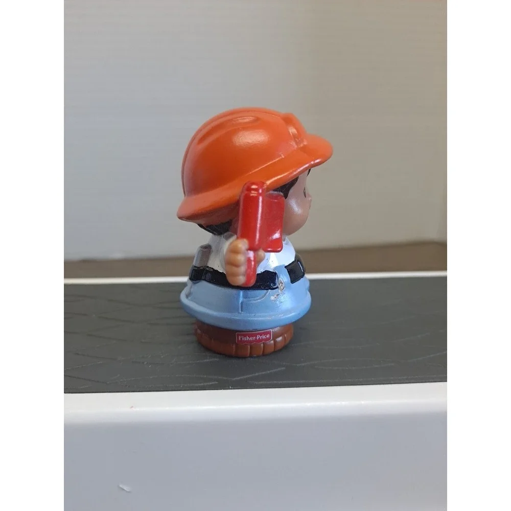 2001 Fisher Price Little People Girl Construction Worker Hardhat Flag Hammer‎